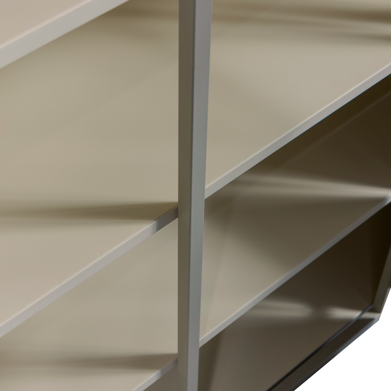 WOOOD Exhibit XL 3-Dörrars Vitrinskåp i Metall, Sand