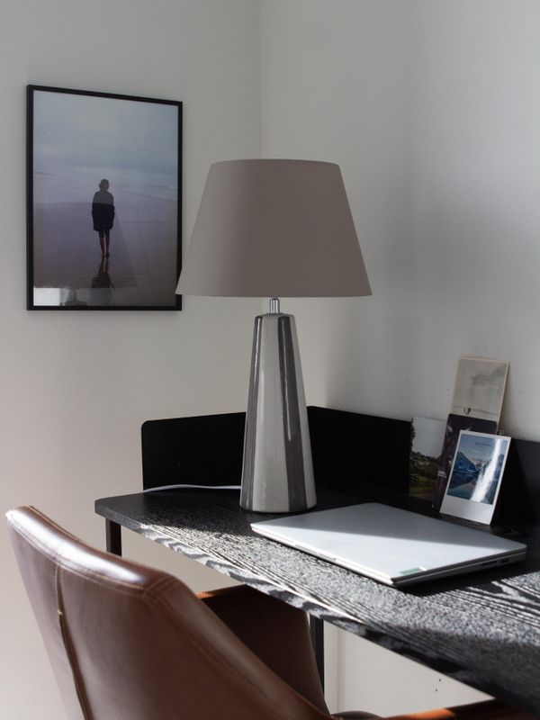 PR Home Leya bordslampa Nougat 54 cm