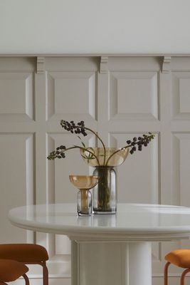AYTM Torus Vas Svart, Bärnsten Ø25 cm