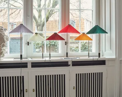 HAY Matin bordslampa, Oxide red