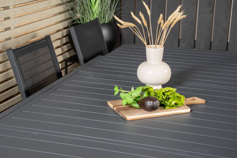 Venture Home Matbordet Marbella med stolarna Parma