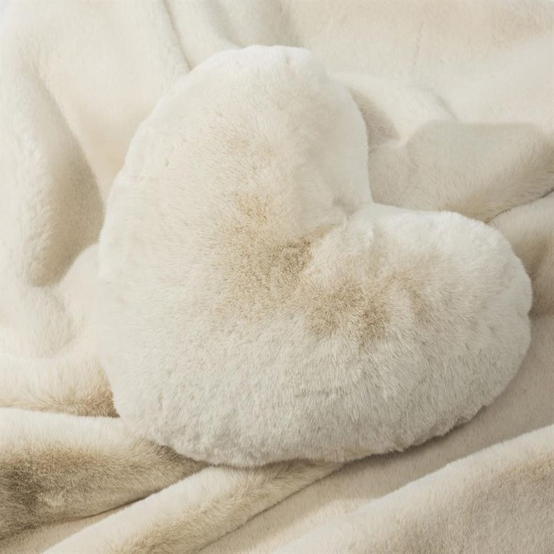 Riviera Maison Heather Heart prydnadskudde benvit