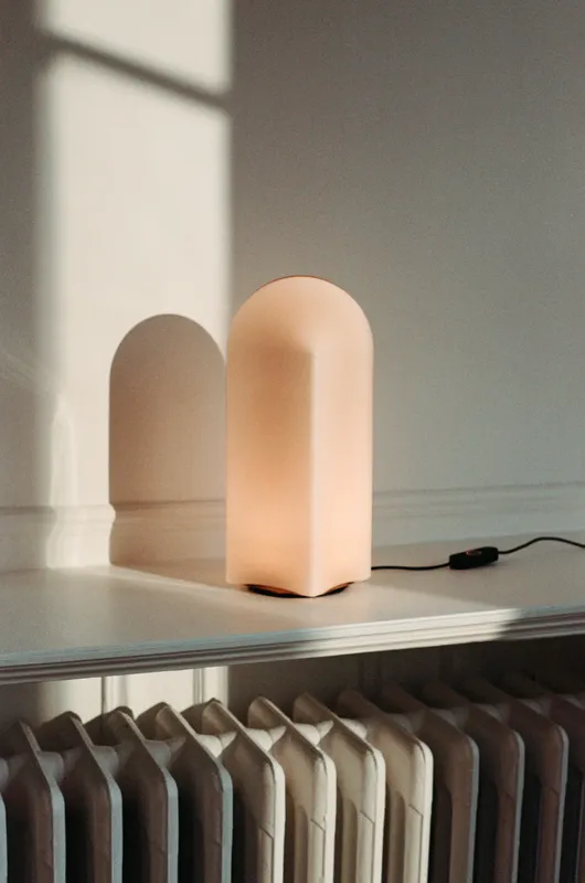 HAY Parade bordslampa Blush pink, 32 cm