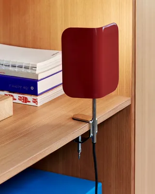 HAY Apex Clip lampa Maroon red