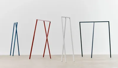HAY Loop Stand Wardrobe klädhängare Maroon red