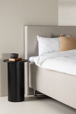 Venture Home Säng Mesa