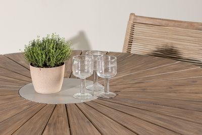 Venture Home Rosario & Peter Runt Matbord ⌀140 Brun + Matstolar 4-pack Brun