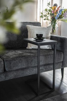 By Boo Edge Sidobord Svart