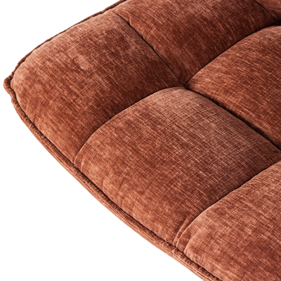 WOOOD Jouke Snurrfåtölj i Chenillestruktur Rostbrun