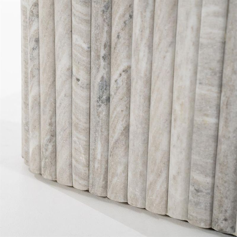 By Boo Soffbord Dorique Brun