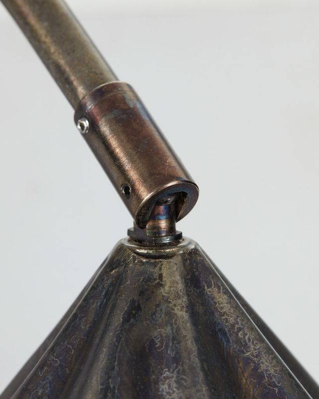 House Doctor Flola Vägglampa Antik brun