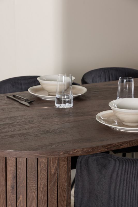 Venture Home Härön Matbord med Berit Matstol