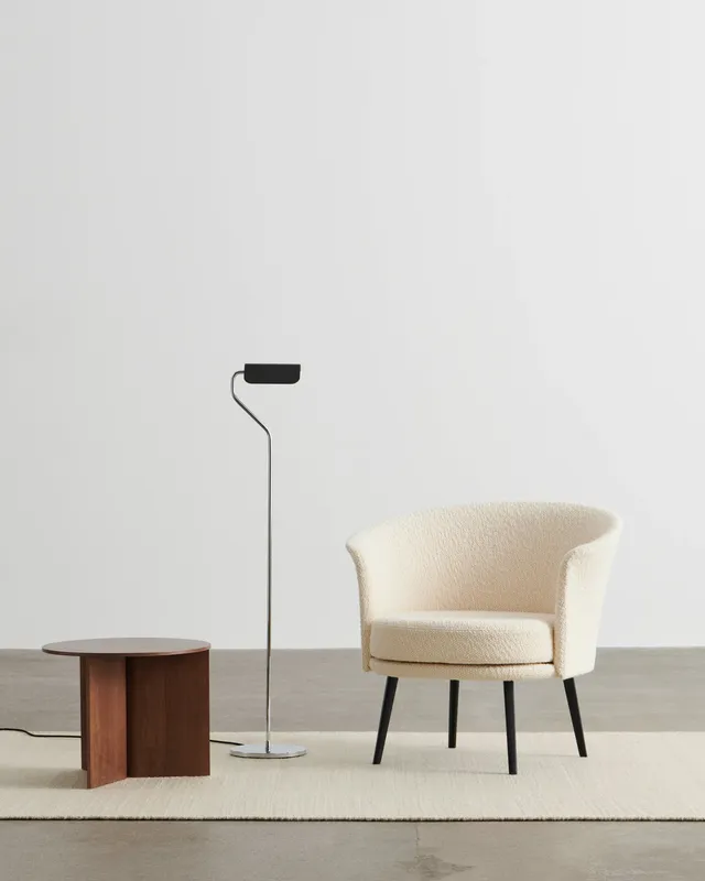 HAY Apex golvlampa Iron black