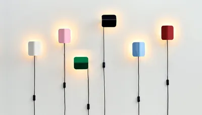 HAY Apex vägglampa Emerald green