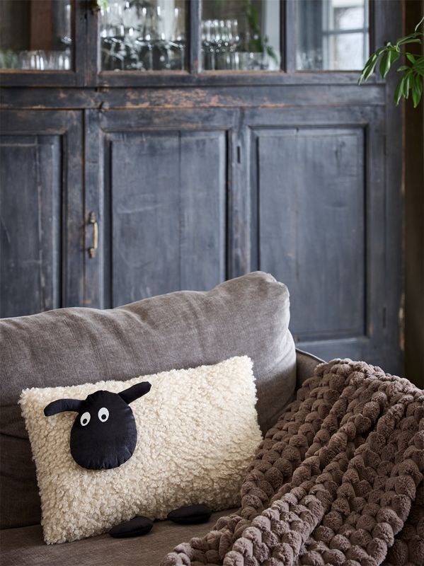 Redlunds Sheep Kudde Ecru 30x50 cm