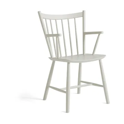 HAY J42 karmstol, Warm grey lacquered beech