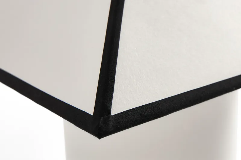HAY Ava Pyramid bordslampa White, 45 cm