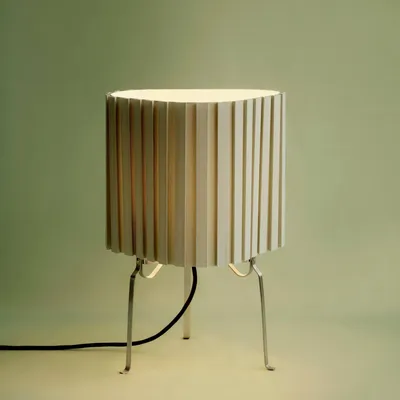 HAY Canelé bordslampa Almond green