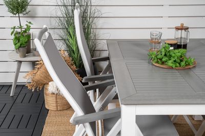 Venture Home Matgrupp Albany med stolarna Albany