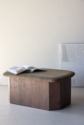 Venture Home Todd Sittpuff