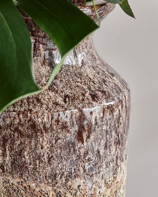 House Doctor Maya Vas Antikbrun Stengods