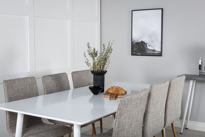 Venture Home Polar & Windu Rektangulärt Matbord 180 x 90 Vit + 6 st matstolar grå