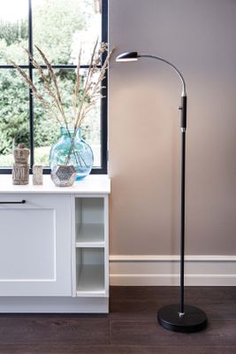 Halo Design VEGAS Floor Golvlampa Svart 140 cm