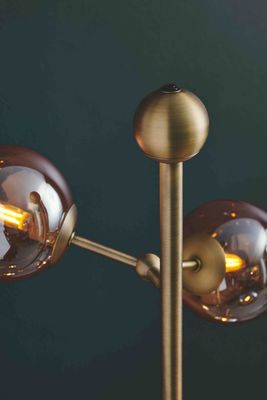 Halo Design ATOM floorlamp, Golvlampa Amber, Antik mässing 155 cm