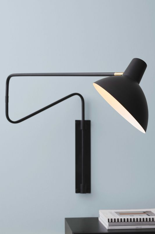 Halo Design Metropole Deluxe wall Vägglampa Svart 68.5 cm