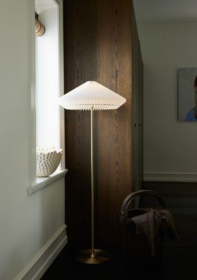 Halo Design Paris - Golvlampa Vit, antique 140 cm