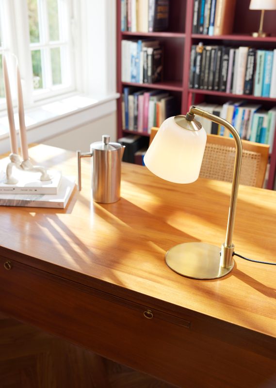 Halo Design Room 49 Table Bordslampa Antik mässing, Opal 40 cm