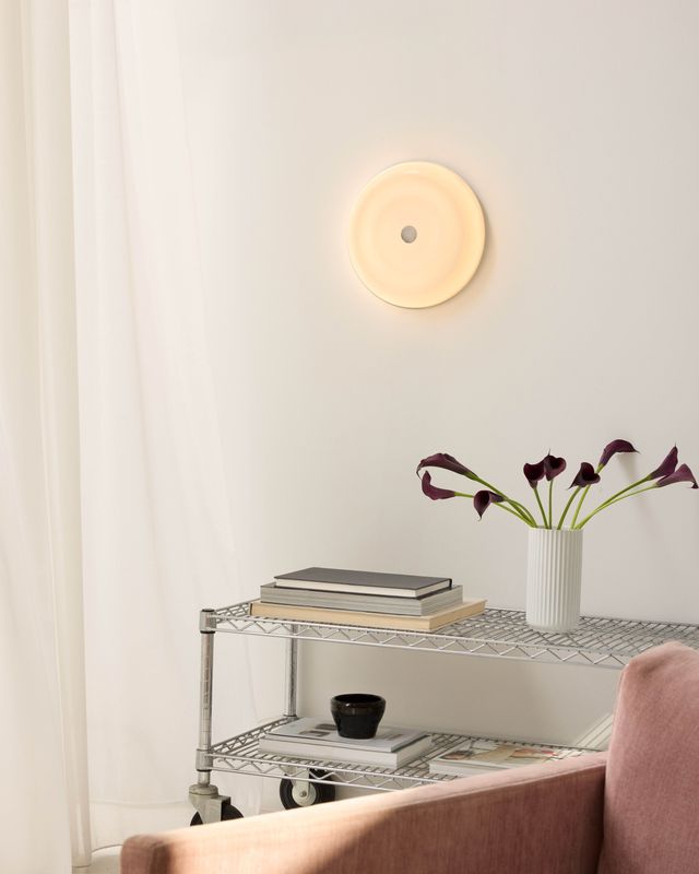 Halo Design Wave Plafond Vägglampa Opal Ø30 cm