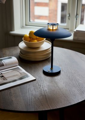 Halo Design Stepp 1-2-3 Portable Bordslampa Dark Blue 30 cm