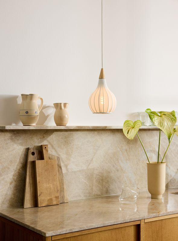 Halo Design Drops Textile Pendellampa Satin White Ø17 cm