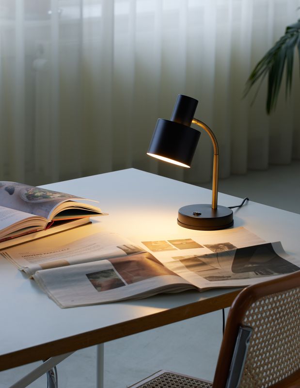 Halo Design Vogue - Bordslampa Svart 31 cm