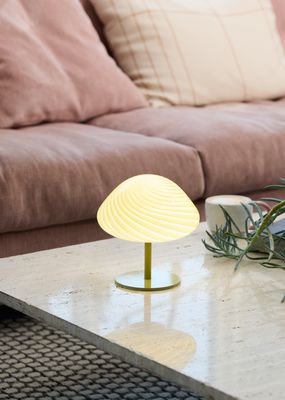 Halo Design Mini Mush Bordslampa Olive 17 cm