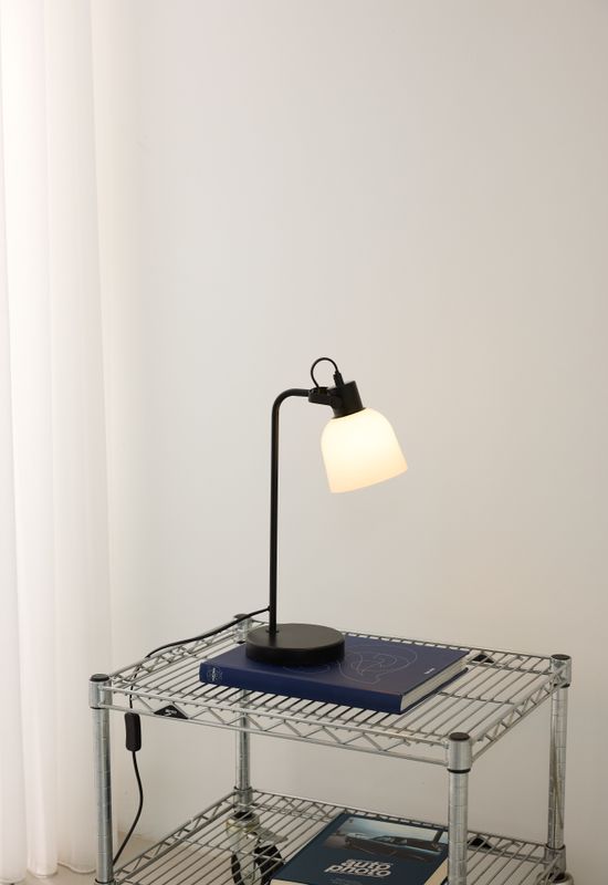 Halo Design Glow Table Bordslampa Opalic, Svart 43 cm