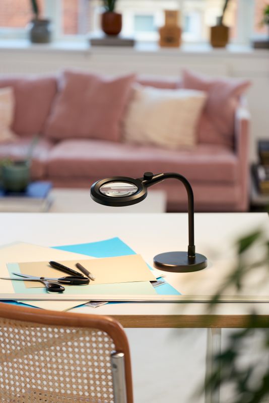 Halo Design Magni Charge Portable Bordslampa Svart 30 cm