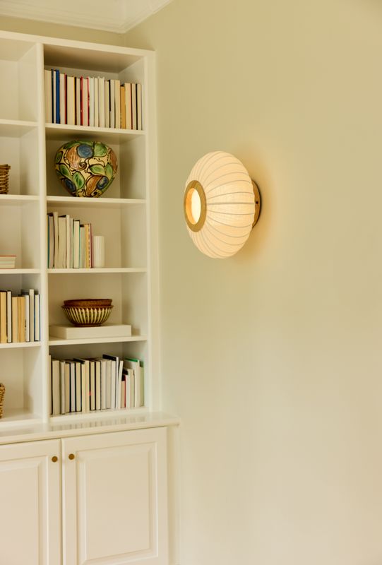 Halo Design Balloon Ceiling Vägglampa Creme Ø40 cm