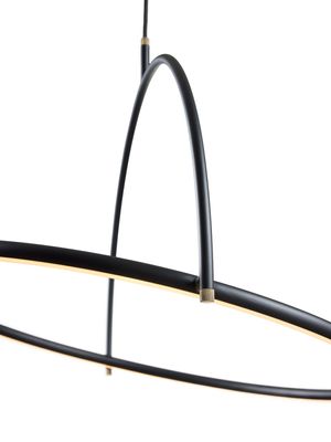 Halo Design Tilt chandelier Pendellampa Svart Ø40 cm