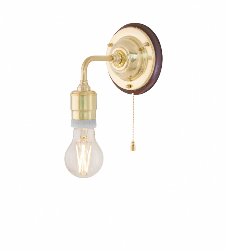 Karlskrona Lampfabrik Nylander Vägglampa Mässing 23 cm