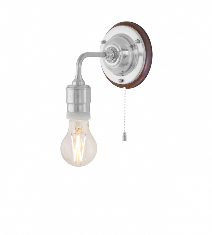 Karlskrona Lampfabrik Nylander Vägglampa Förnicklad Brunt Fäste 23 cm