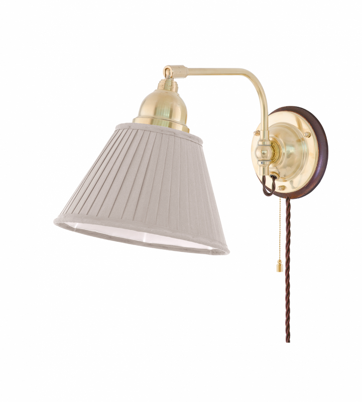 Karlskrona Lampfabrik Gripenberg Vägglampa Mässing Brunt Fäste 20 cm