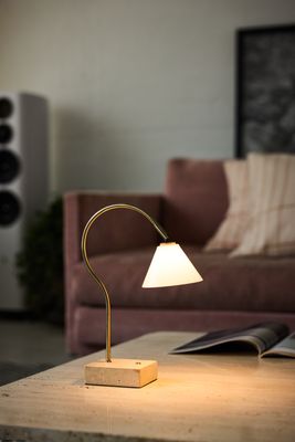 Halo Design Question Portable Portable Bordslampa Antik mässing, Opal 31 cm