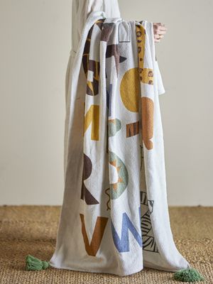 Bloomingville Memmo pläd flerfärgad 160x130 cm