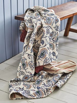 Bloomingville Paisley pläd flerfärgad 160x130 cm