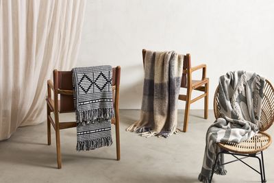 Bloomingville Hamisha pläd flerfärgad 152x127 cm