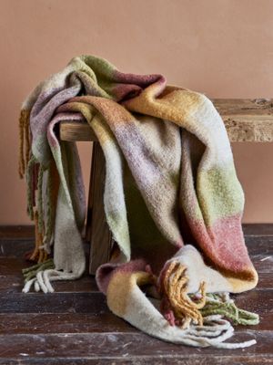 Bloomingville Hamisha pläd flerfärgad 152x127 cm