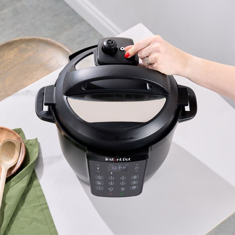 Instant Pot Duo 6 multicooker (7-i-1), 5,7 L, 1000 W