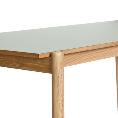 Hübsch Oblique Skrivbord Grå